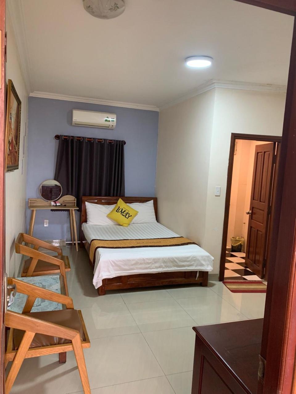 Ha Long Hotel Ho Chi Minh City Exterior photo